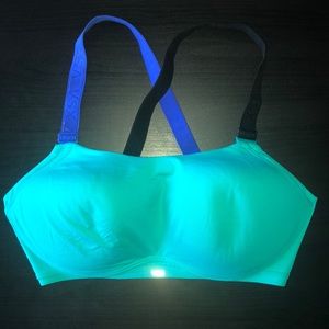 VSX Sports Bra with convertible straps- 36D